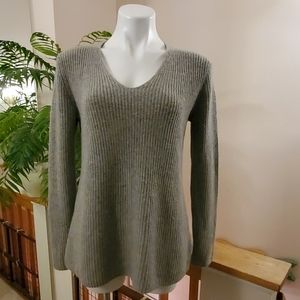 VINCE 100% Cashmere Gray V Neck Sweater XS